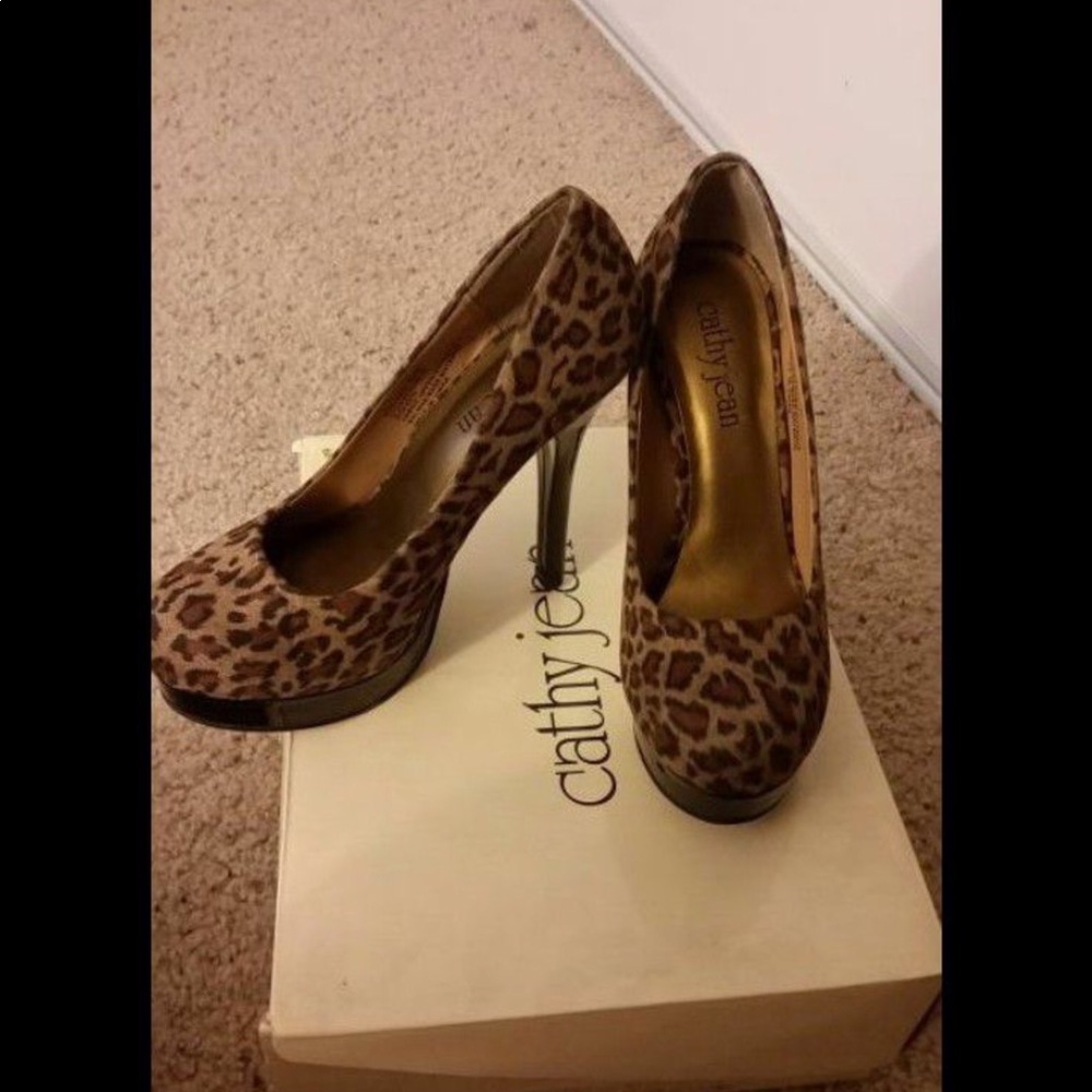 Cathy Jean pump heels